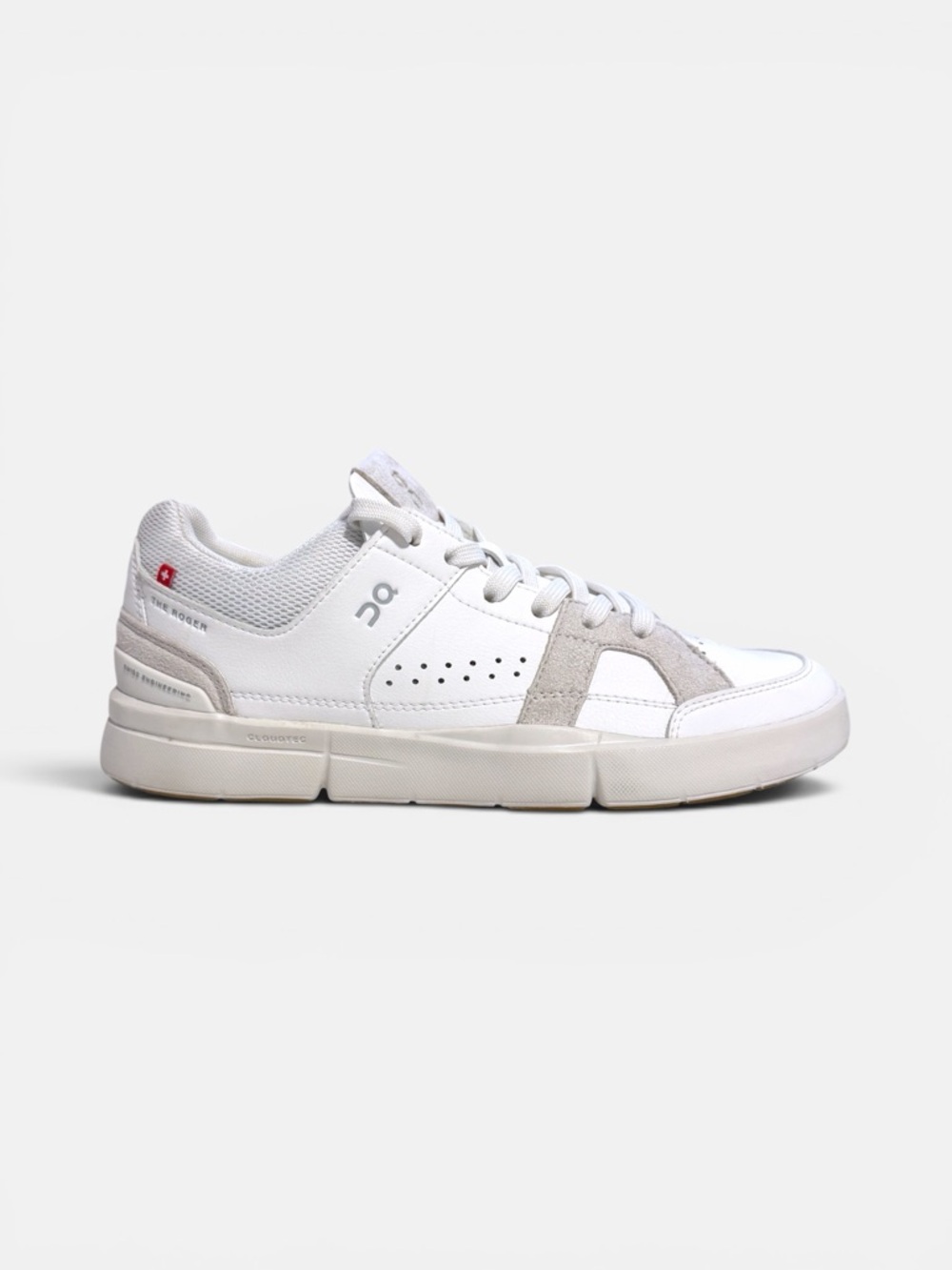 ON - The Roger Clubhouse In White | Size 7